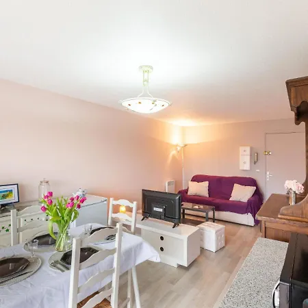 Le Centre By Interhome *